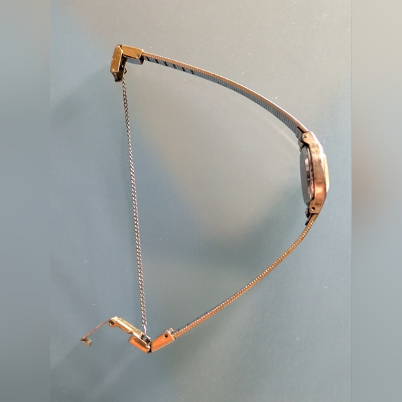 Vintage Pulsar V232-5540 Gold Tone Women’s Watch 5,75" New Battery - Picture 5 of 10